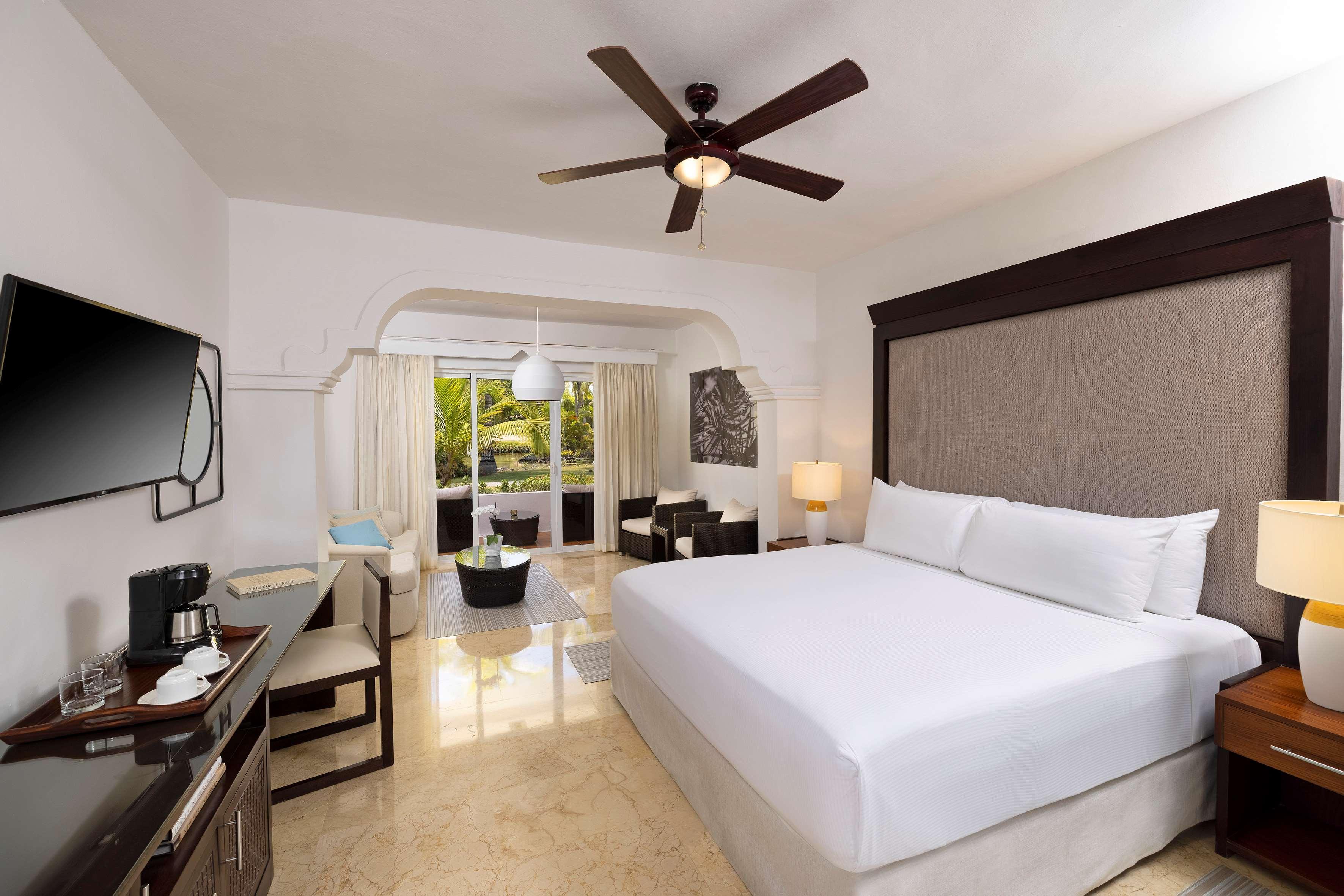 Meliá Caribe Beach Resort-All Inclusive Punta Cana Esterno foto