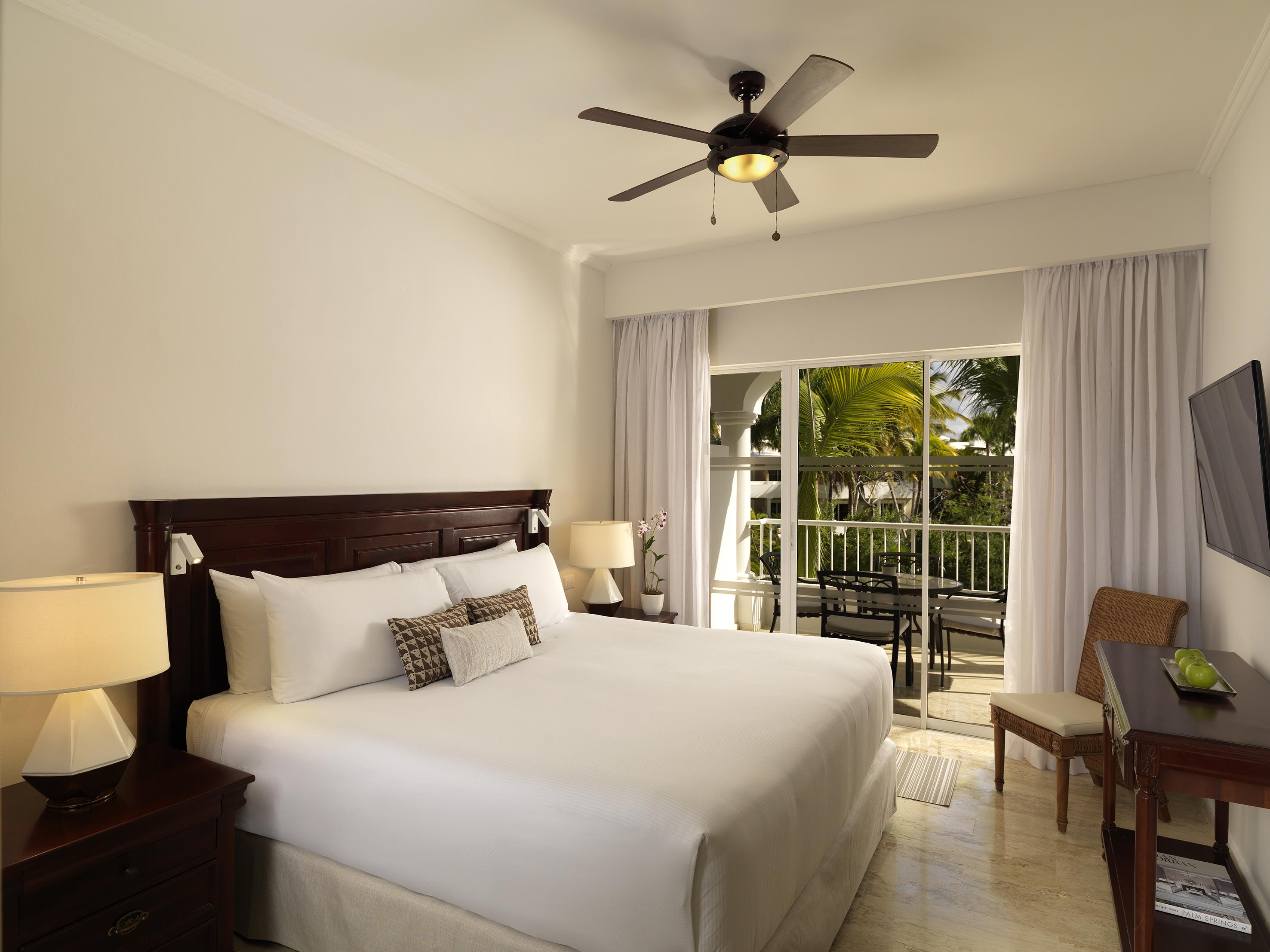 Meliá Caribe Beach Resort-All Inclusive Punta Cana Esterno foto Junior Suite