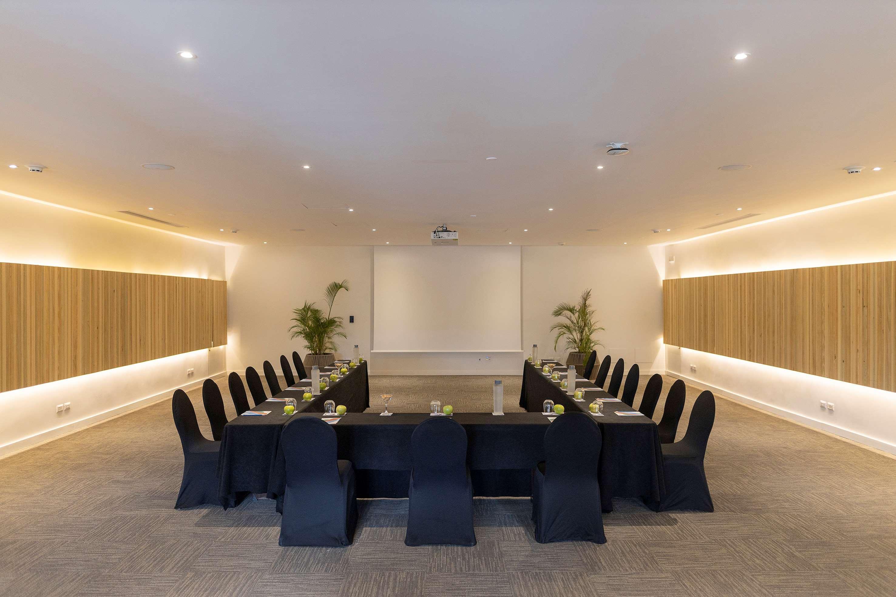 Meliá Caribe Beach Resort-All Inclusive Punta Cana Esterno foto Meeting room at the hotel