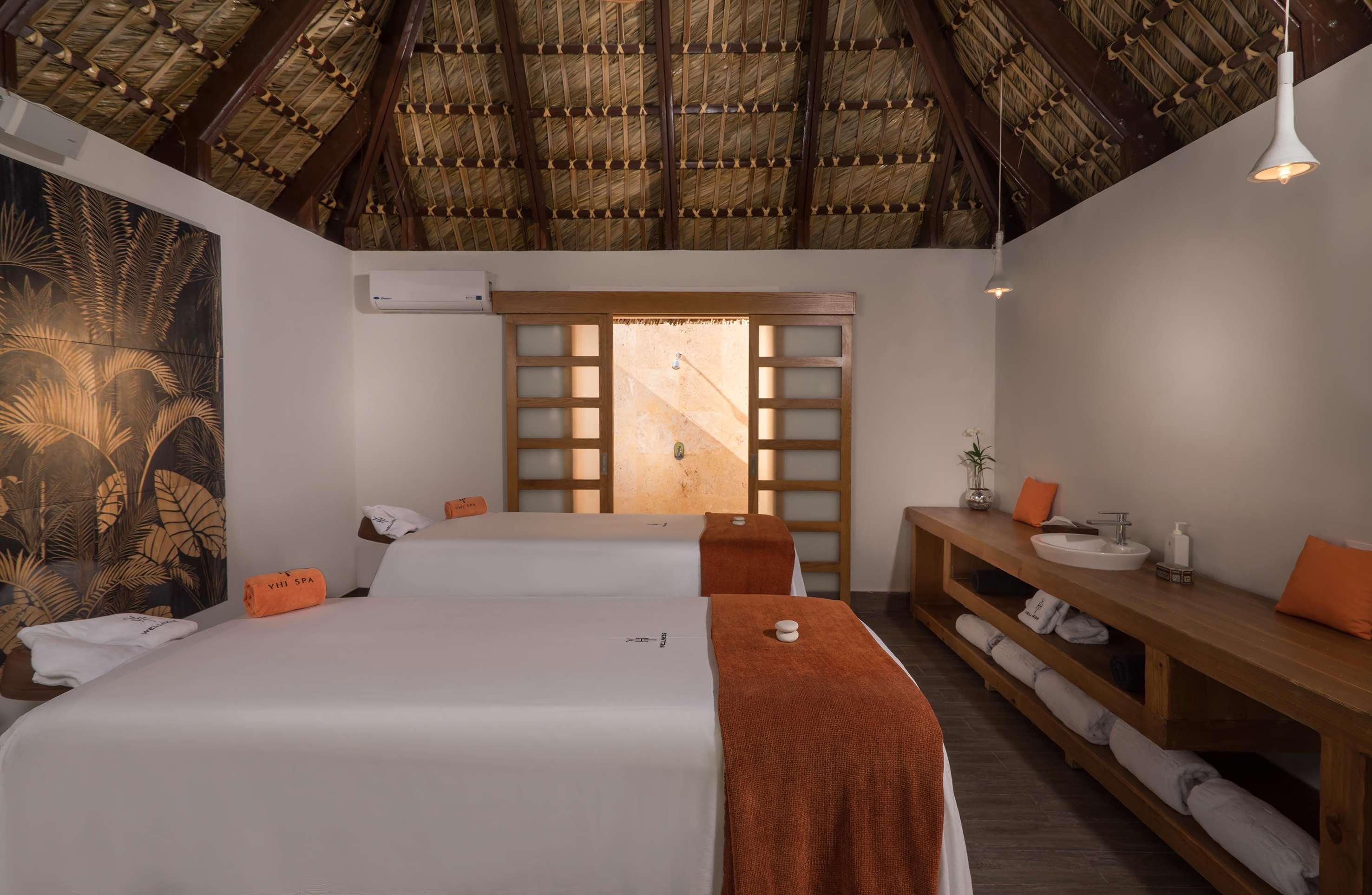 Meliá Caribe Beach Resort-All Inclusive Punta Cana Esterno foto Spa at the resort