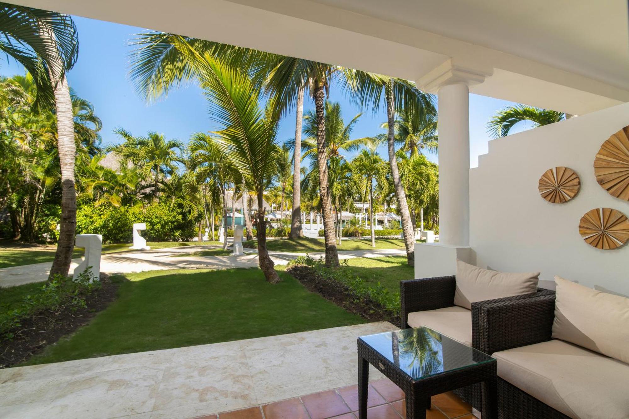 Meliá Caribe Beach Resort-All Inclusive Punta Cana Esterno foto View from a suite at the Grand Palladium Hotel